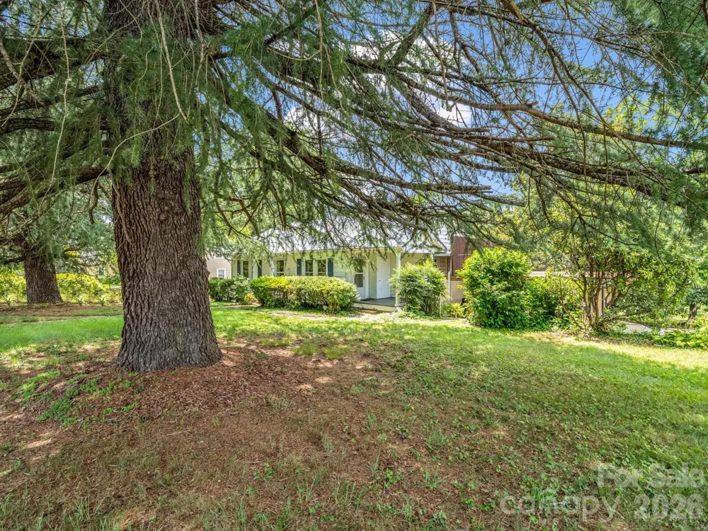 555 State Street Marion, NC 28752
