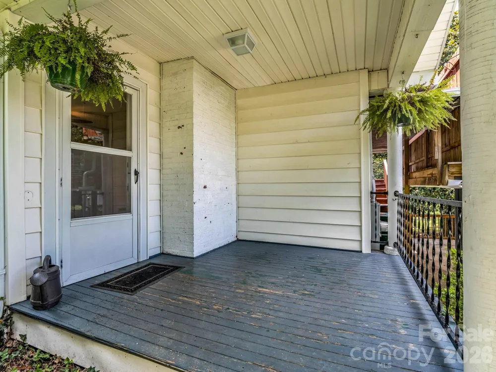 555 State Street Marion, NC 28752