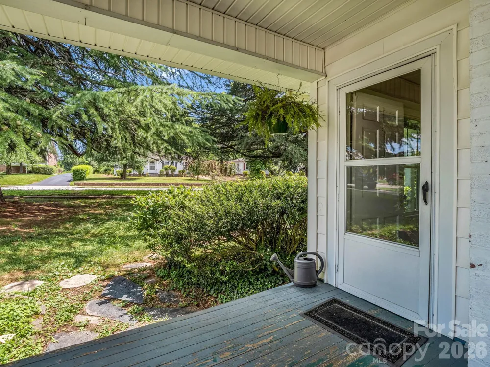 555 State Street Marion, NC 28752