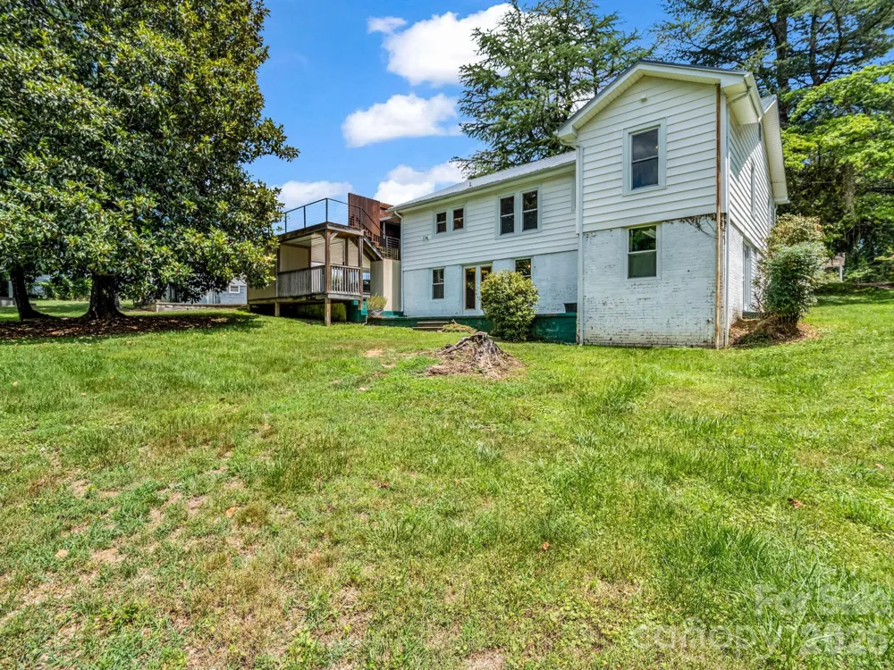 555 State Street Marion, NC 28752