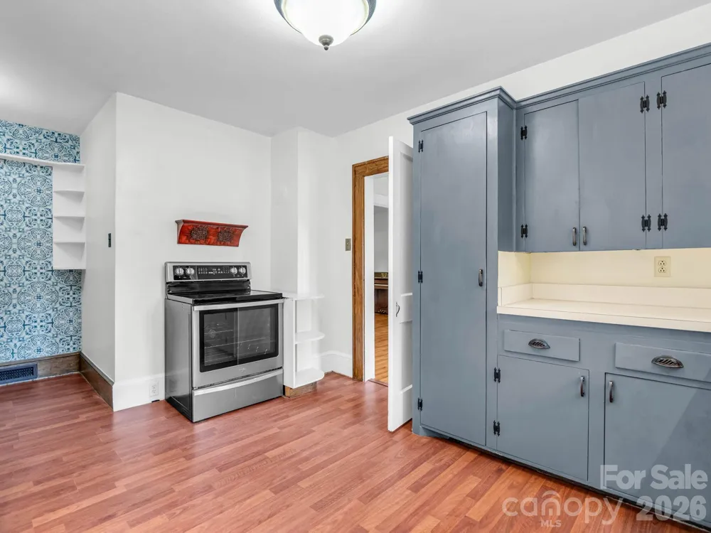 555 State Street Marion, NC 28752