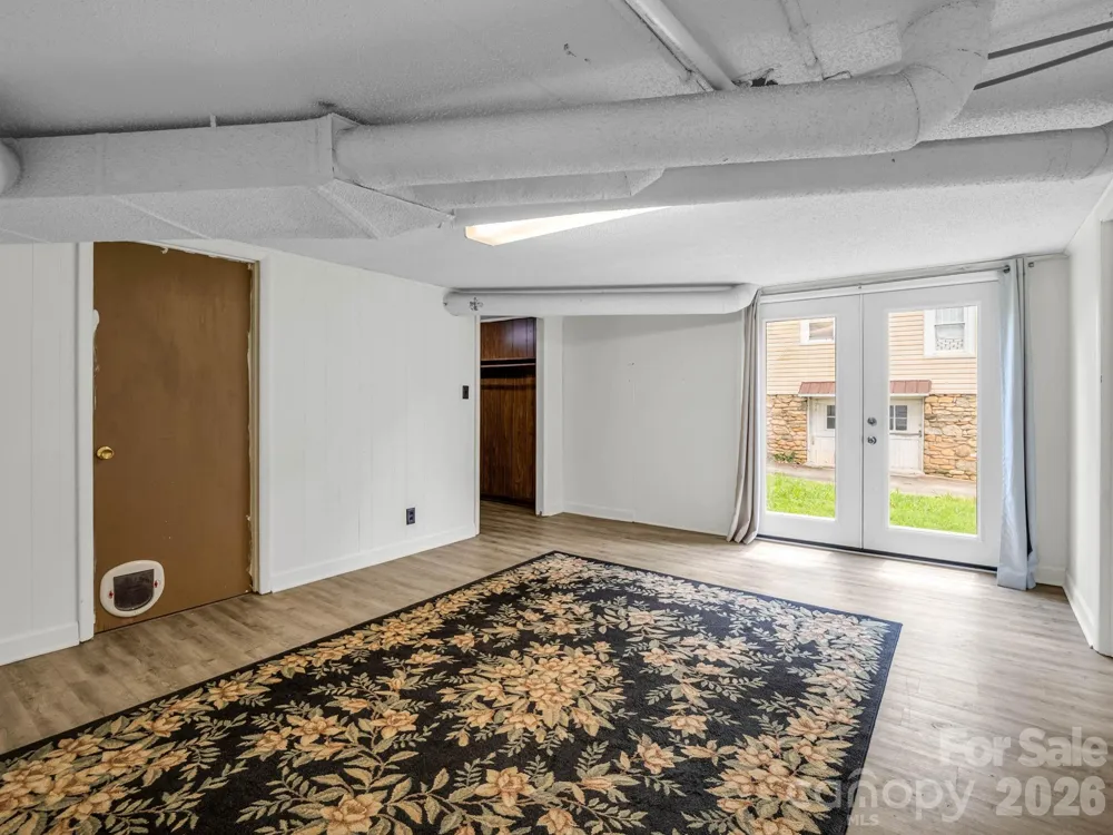 555 State Street Marion, NC 28752
