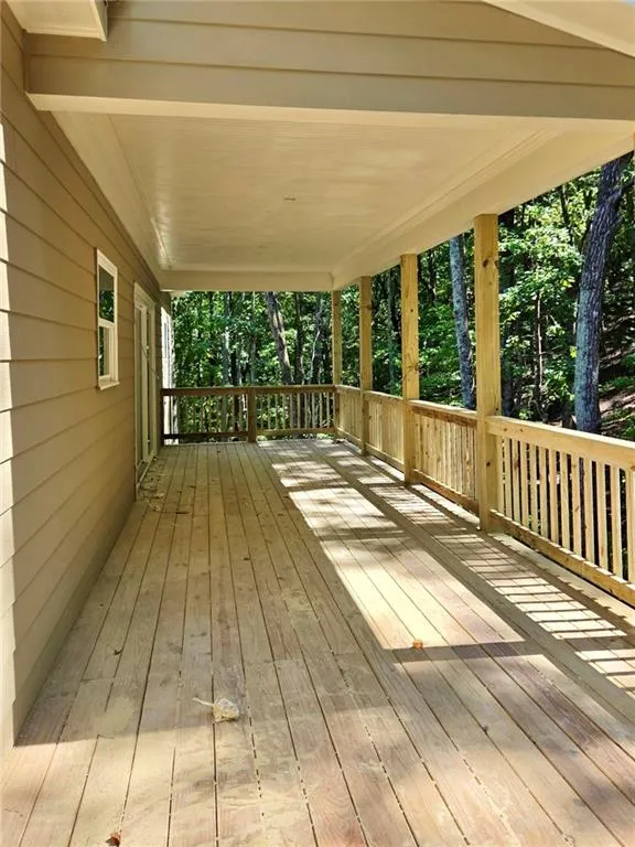 138 Lakewood Drive Waleska, GA 30183