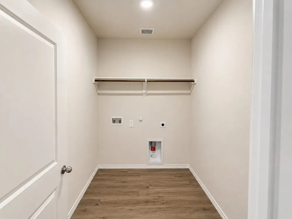 881 Newport Drive Ferris, TX 75125