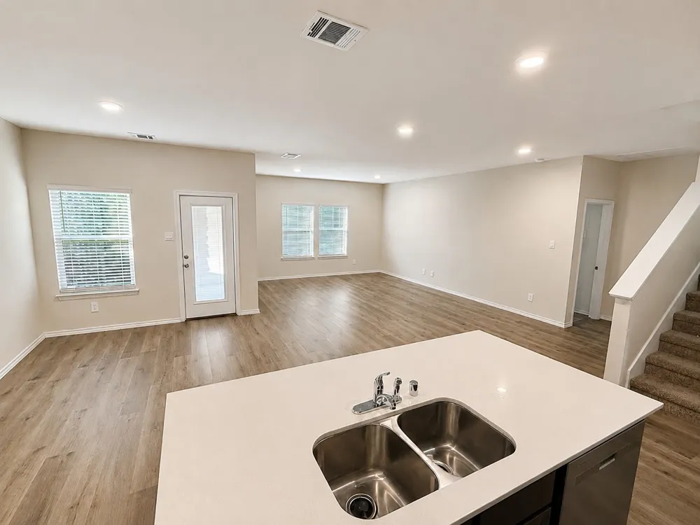 881 Newport Drive Ferris, TX 75125