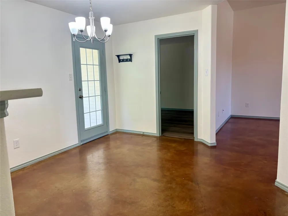3011 Cricket Drive Bellmead, TX 76705
