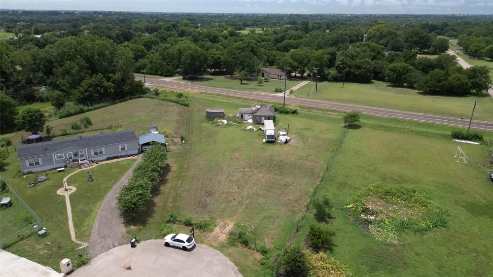180 Choice Drive Palmer, TX 75152