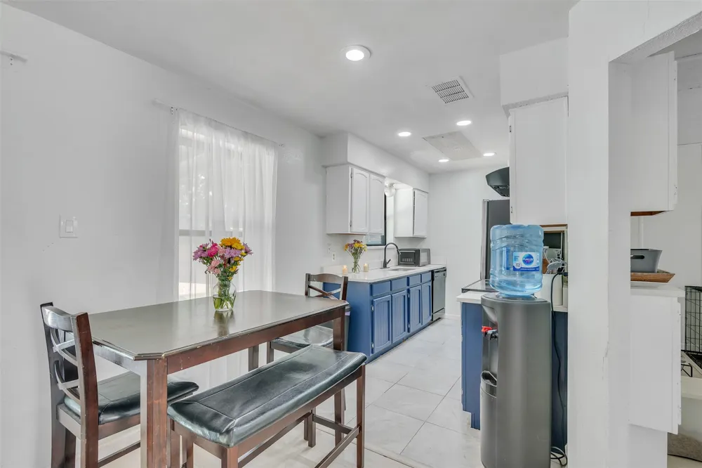 1832 Steinburg Lane Fort Worth, TX 76134