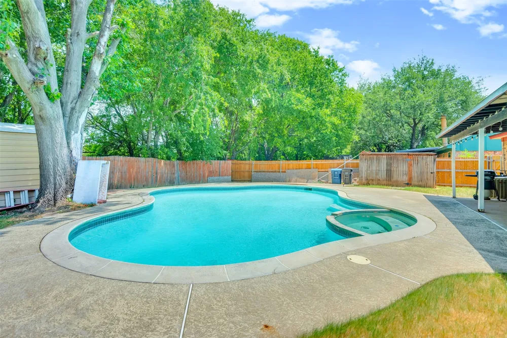 1832 Steinburg Lane Fort Worth, TX 76134