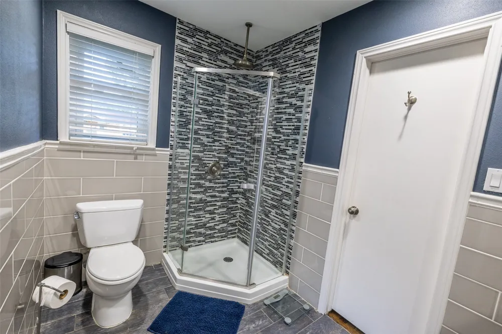 8419 Bocowood Drive Dallas, TX 75228