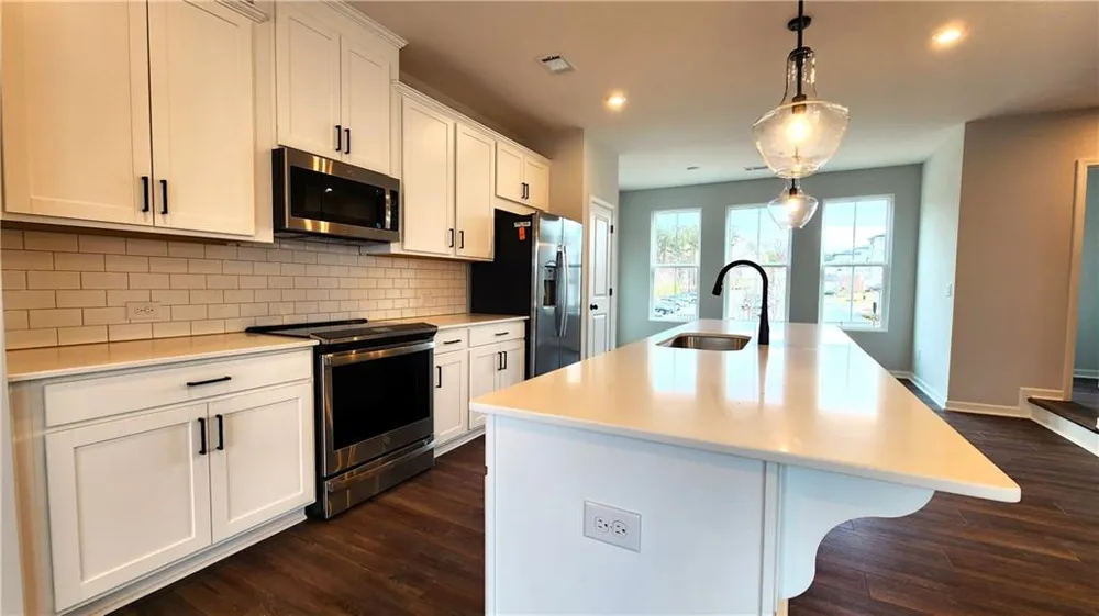 800 Cameron Trail Acworth, GA 30102