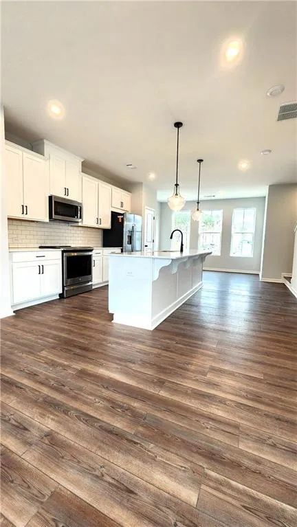 800 Cameron Trail Acworth, GA 30102