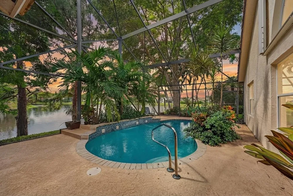 2525 Egret Lake Drive 