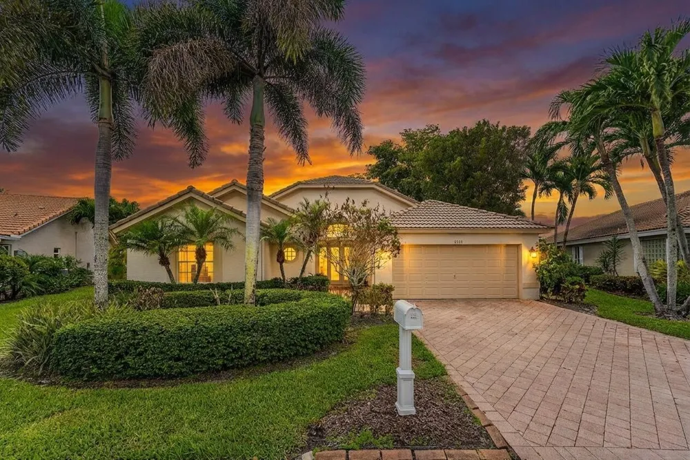 2525 Egret Lake Drive 