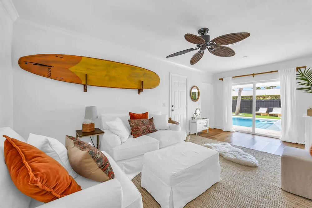 366 ELM AVENUE Tequesta, FL 33469