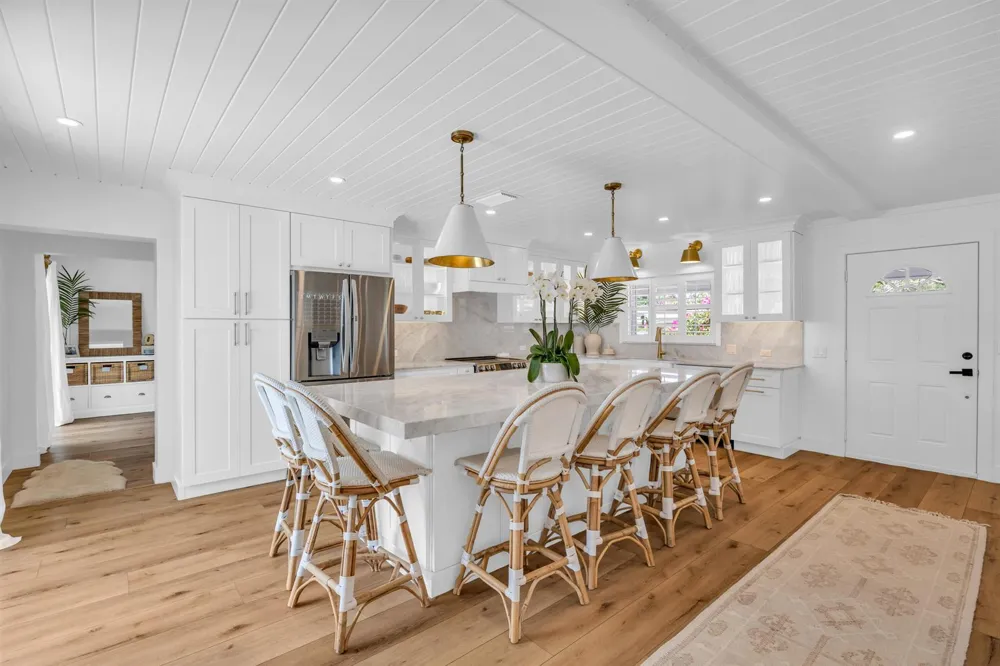 366 ELM AVENUE Tequesta, FL 33469
