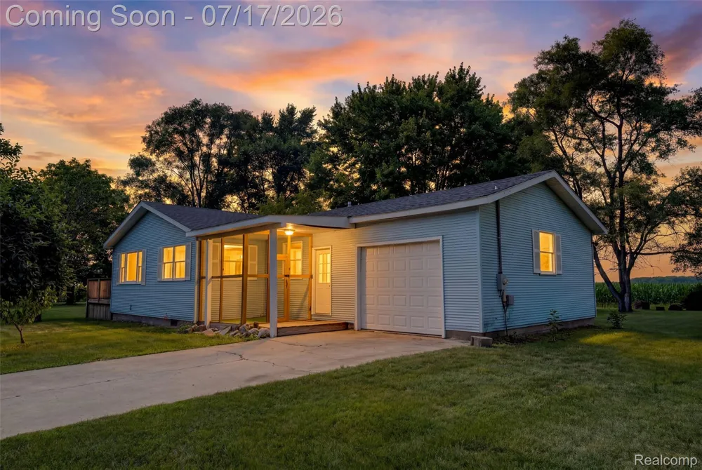 9204 Bray Road Tuscola Township, MI 48746