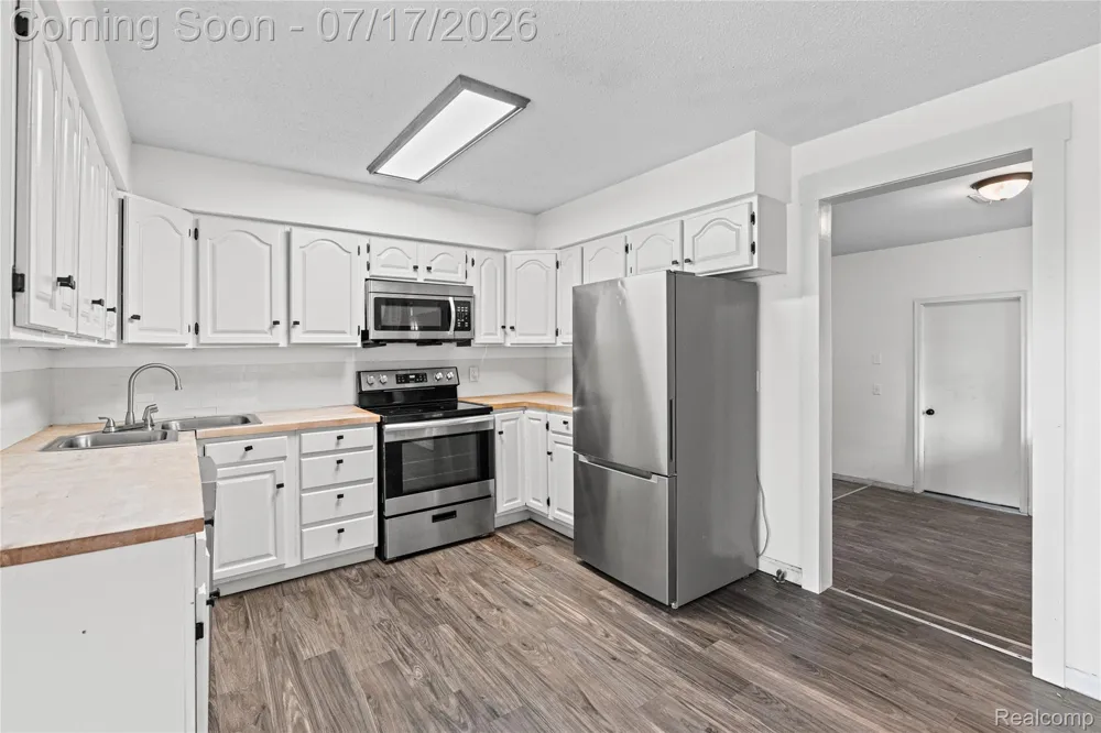 9204 Bray Road Tuscola Township, MI 48746