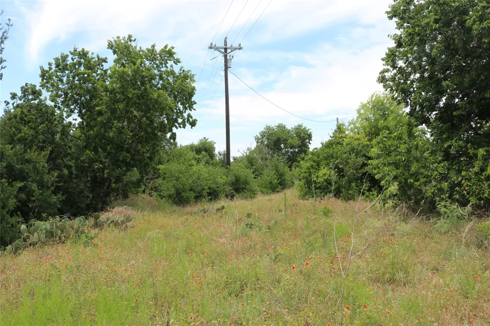 16756 E State Highway 6 Dublin, TX 76446