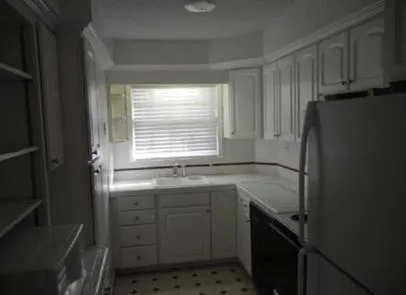 2040 Kings Gate Circle #B Snellville, GA 30078