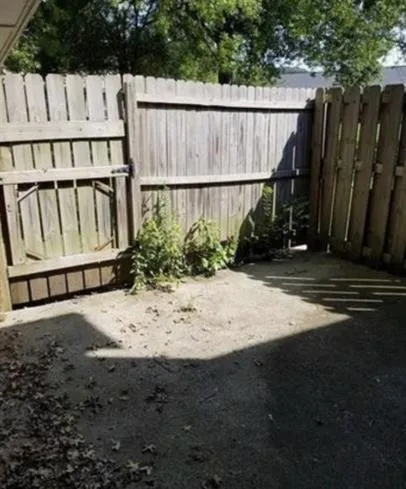 2040 Kings Gate Circle #B Snellville, GA 30078