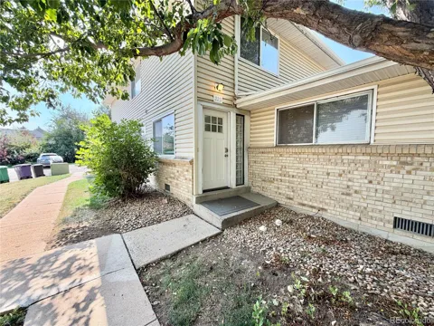 9255 E Lehigh Avenue #223