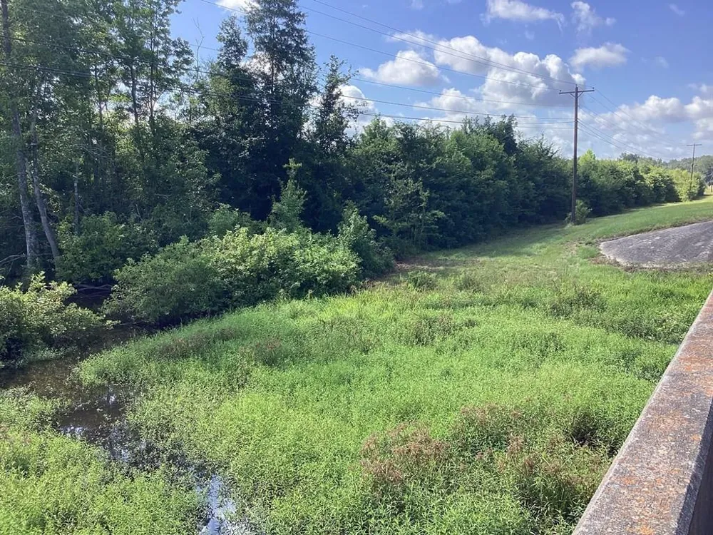 1900 E E Hwy 190 Newton, TX 75966