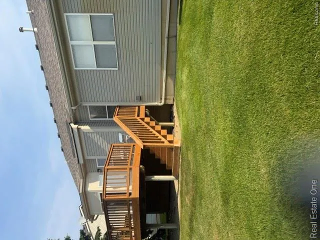 830 WOODHAVEN Commerce Charter Township, MI 48390