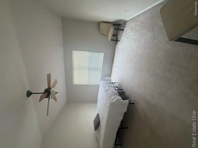 830 WOODHAVEN Commerce Charter Township, MI 48390