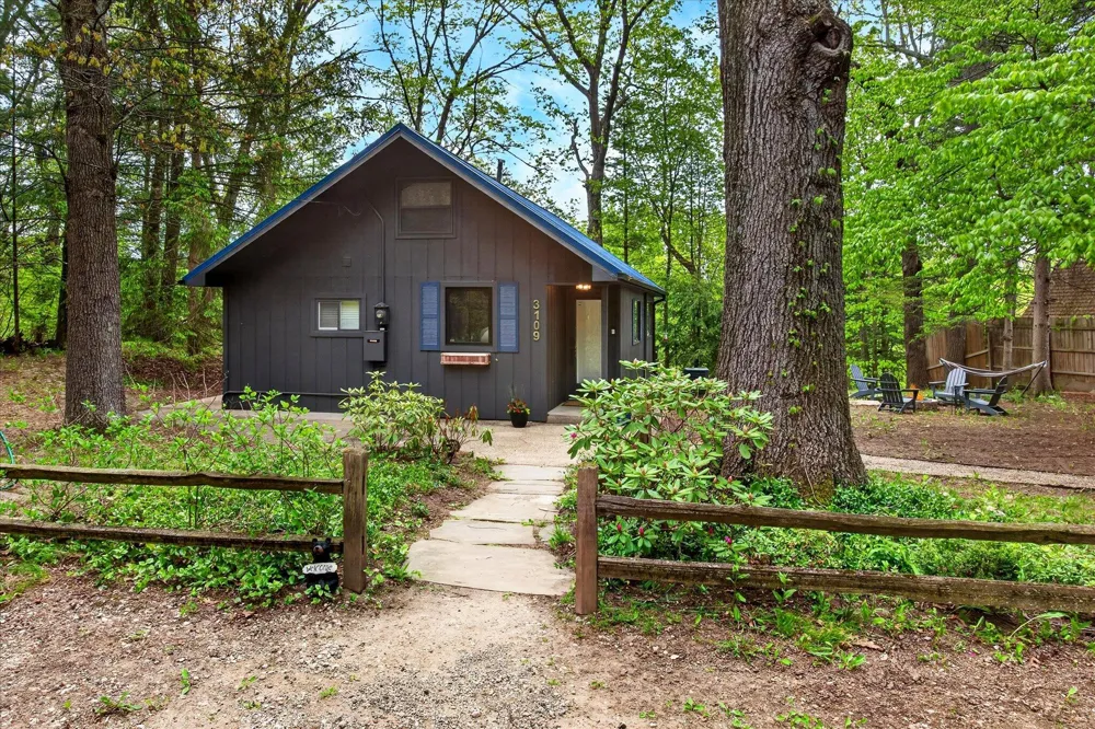 3109 River Bend Trail Manlius Township, MI 49408