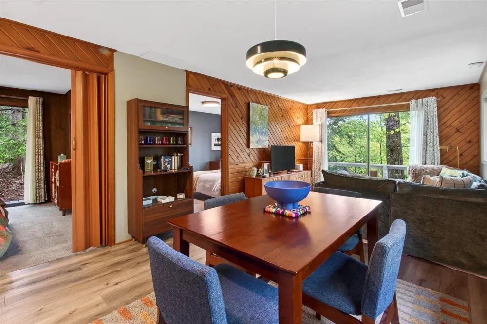 3109 River Bend Trail Manlius Township, MI 49408