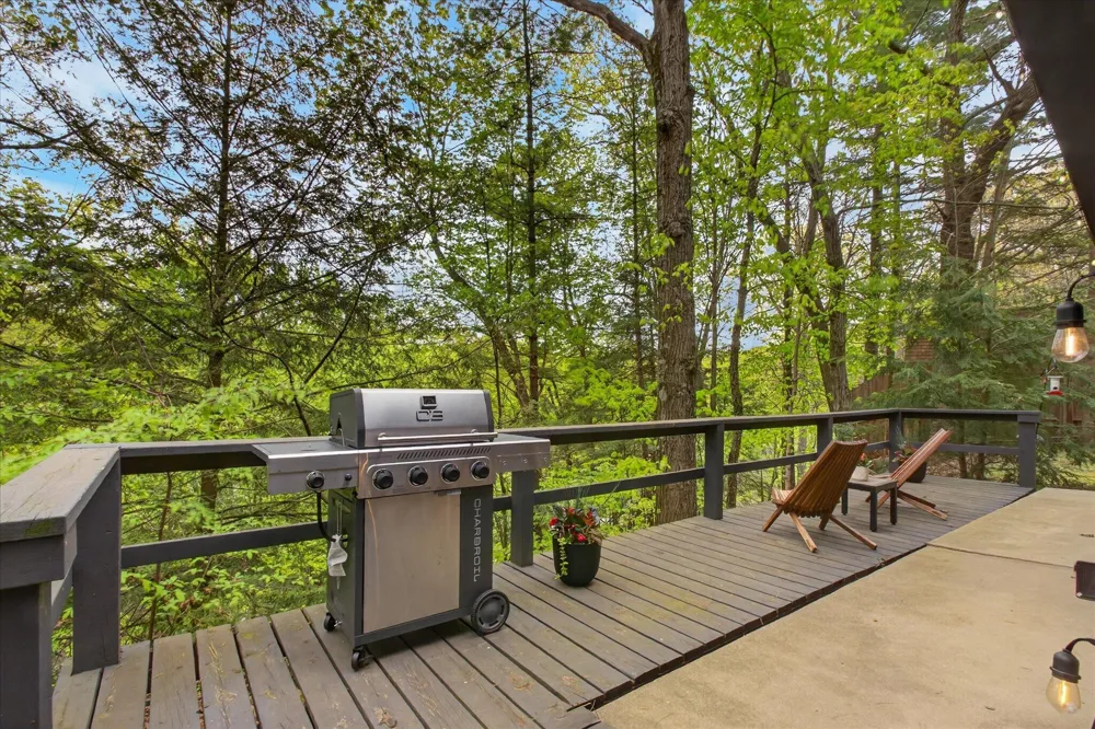 3109 River Bend Trail Manlius Township, MI 49408