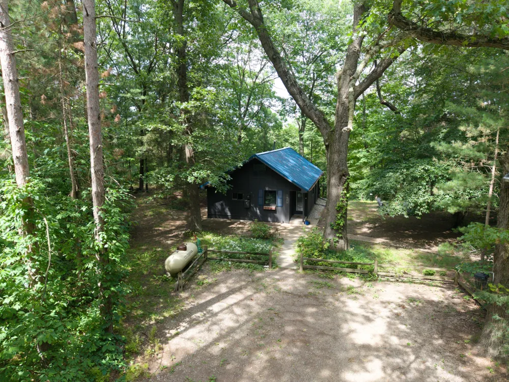 3109 River Bend Trail Manlius Township, MI 49408