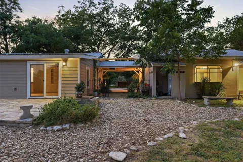 2108 River Road