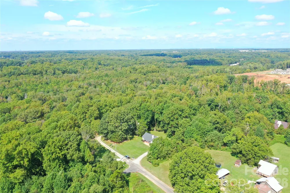 8774 Bame Road Colfax, NC 27235