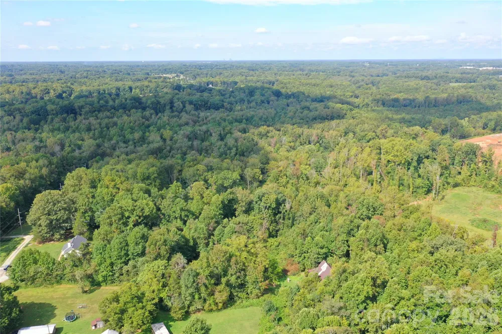 8774 Bame Road Colfax, NC 27235