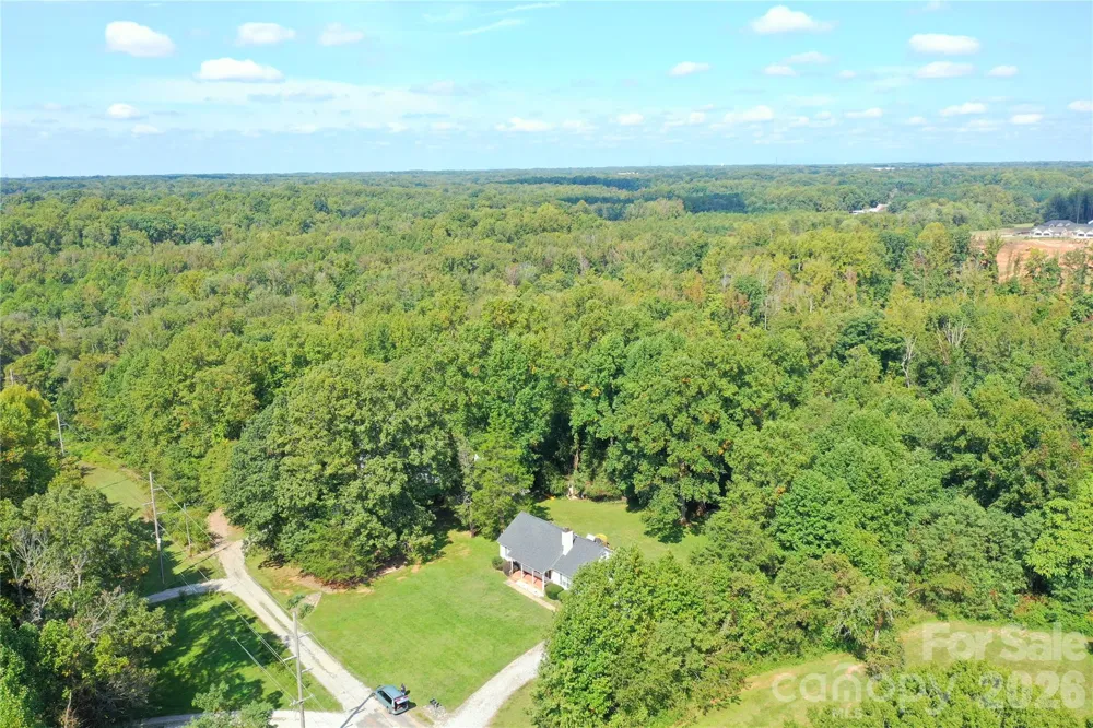 8774 Bame Road Colfax, NC 27235