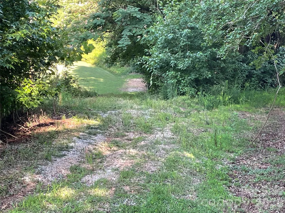 8774 Bame Road Colfax, NC 27235