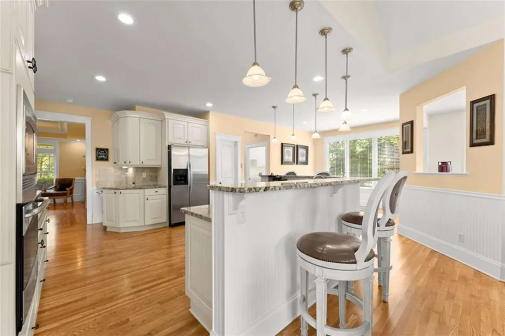 526 Orchard Drive Clarkesville, GA 30523