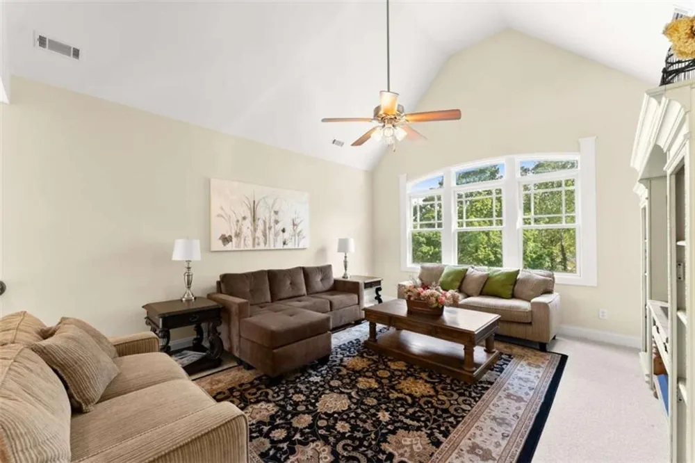 526 Orchard Drive Clarkesville, GA 30523