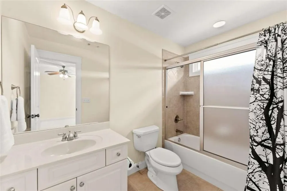 526 Orchard Drive Clarkesville, GA 30523