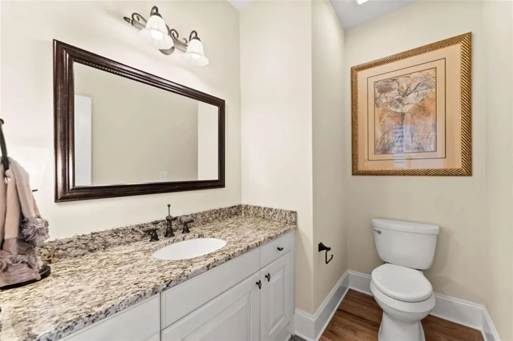 526 Orchard Drive Clarkesville, GA 30523