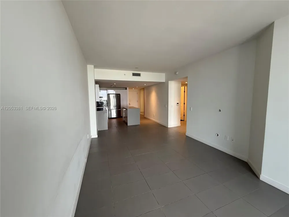 1600 NE 1st Ave #1711 Miami, FL 33132