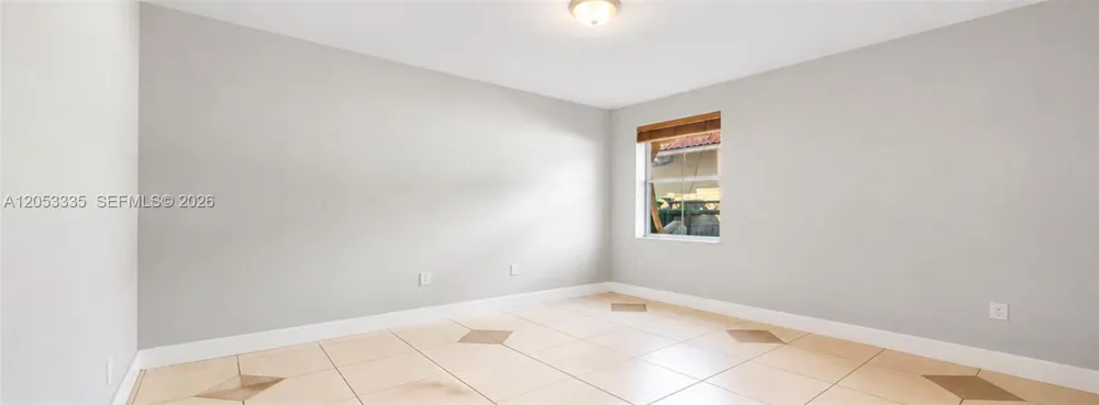 3043 SW 147th Pl Miami, FL 33185