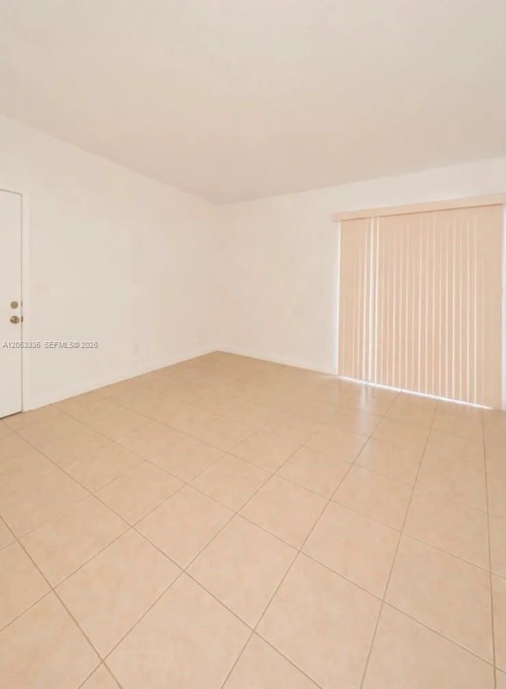 3043 SW 147th Pl Miami, FL 33185