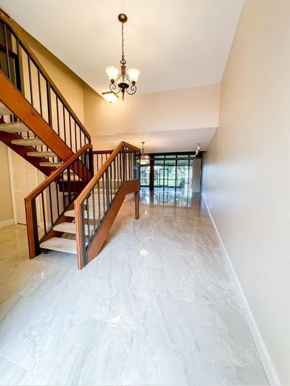10740 S Golfview Drive Pembroke Pines, FL 33026