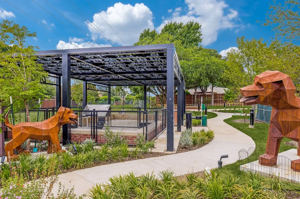 14707 Live Oak Circle Addison, TX 75001