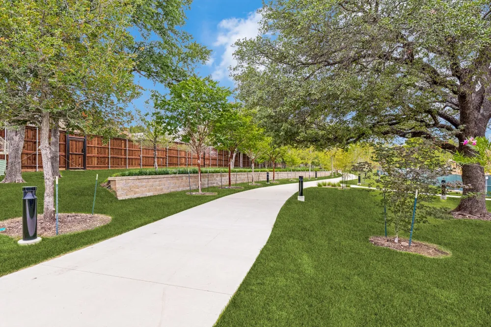 14707 Live Oak Circle Addison, TX 75001