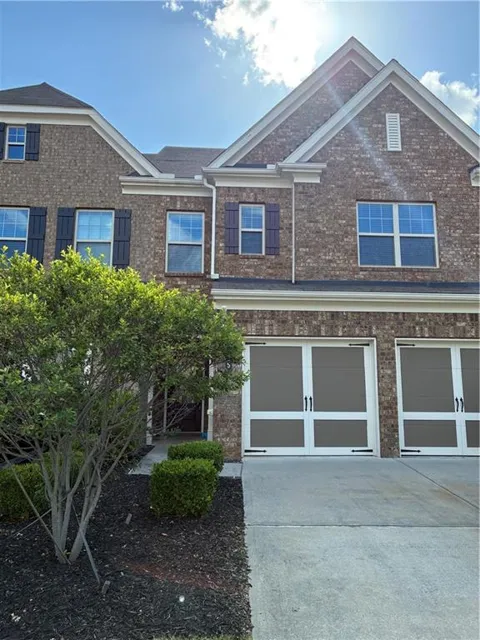 1335 Hampton Oaks Drive