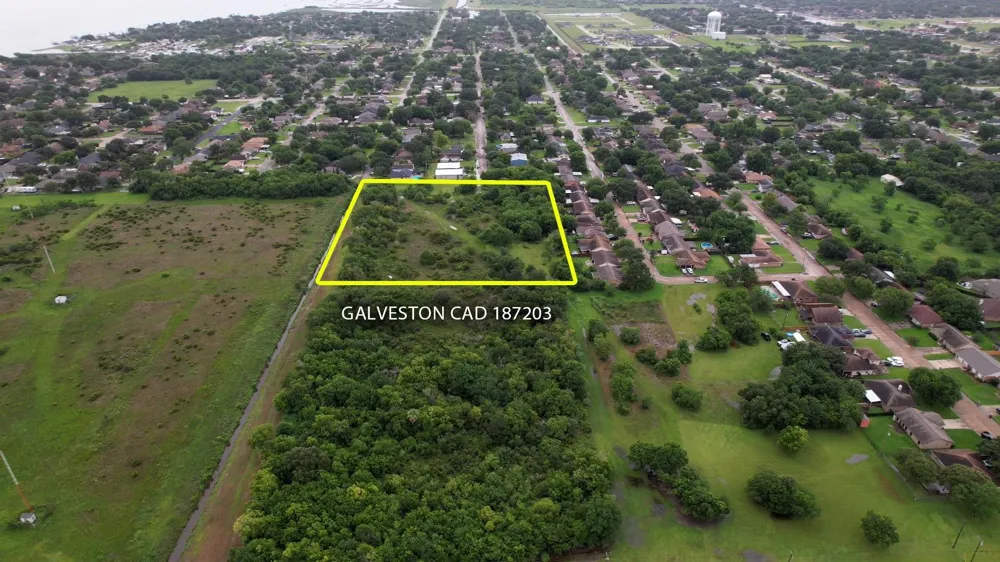 29th St Avenue N Texas City, TX 77590